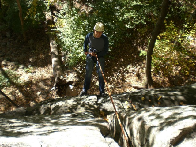rappelling5.jpg